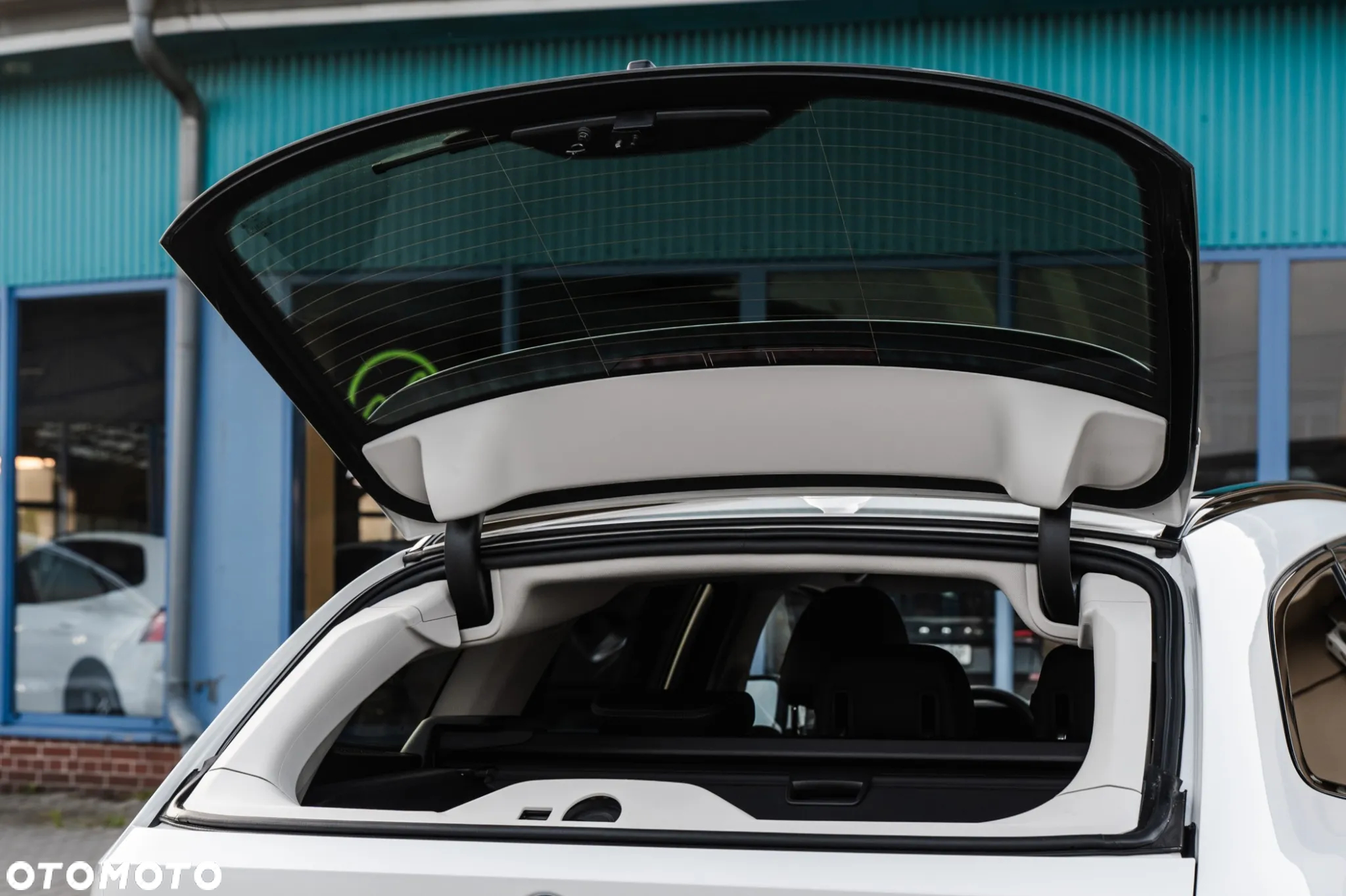 BMW Seria 3 320e xDrive Sport Line - 9