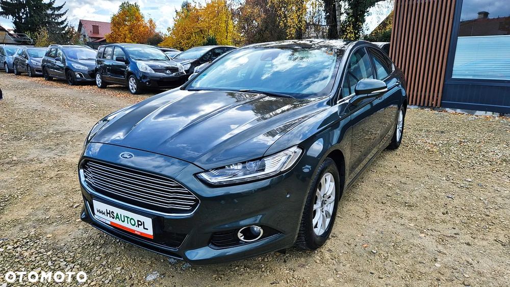 Ford Mondeo 2.0 Hybrid Titanium - 4