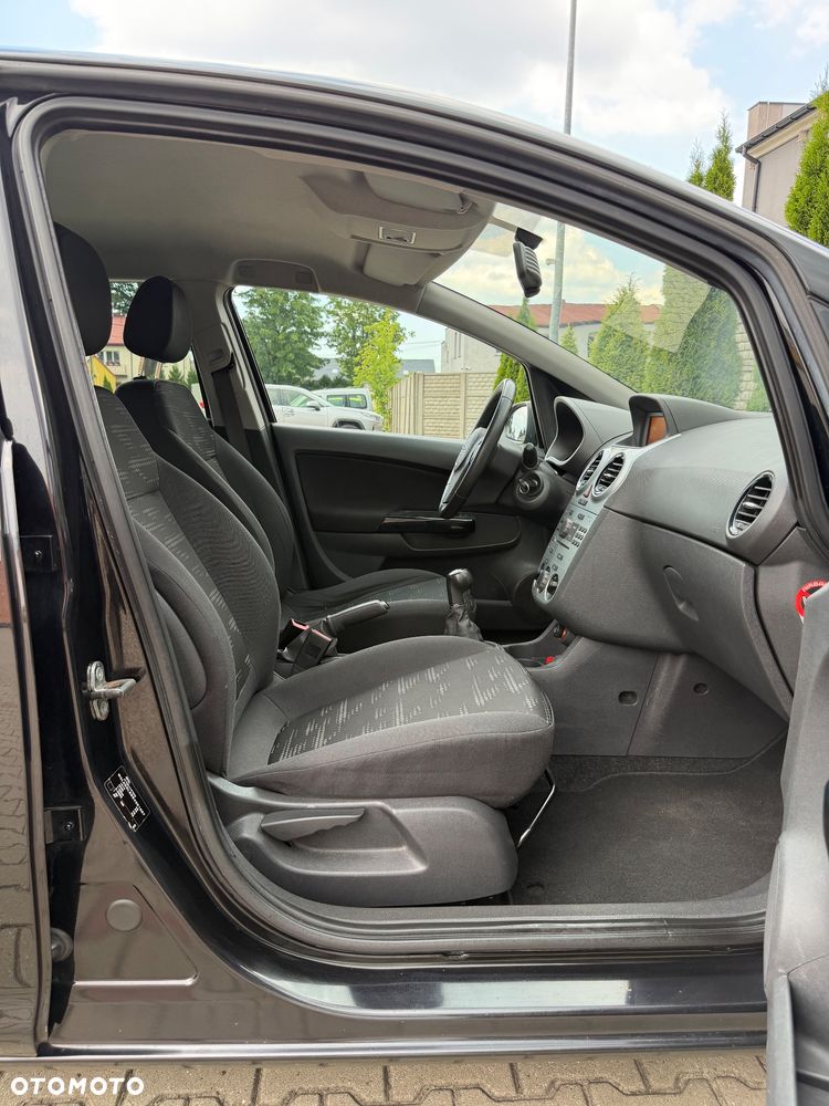 Opel Corsa 1.4 16V Navi - 30