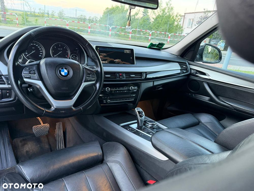 BMW X5 xDrive25d Sport-Aut - 8