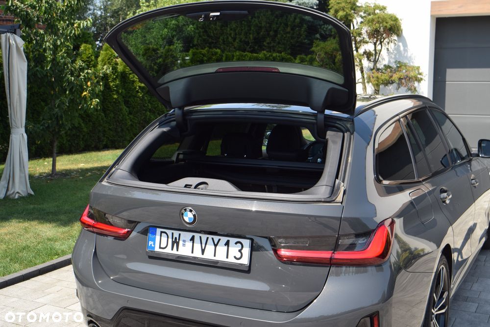 BMW Seria 3 320d xDrive M Sport sport - 35