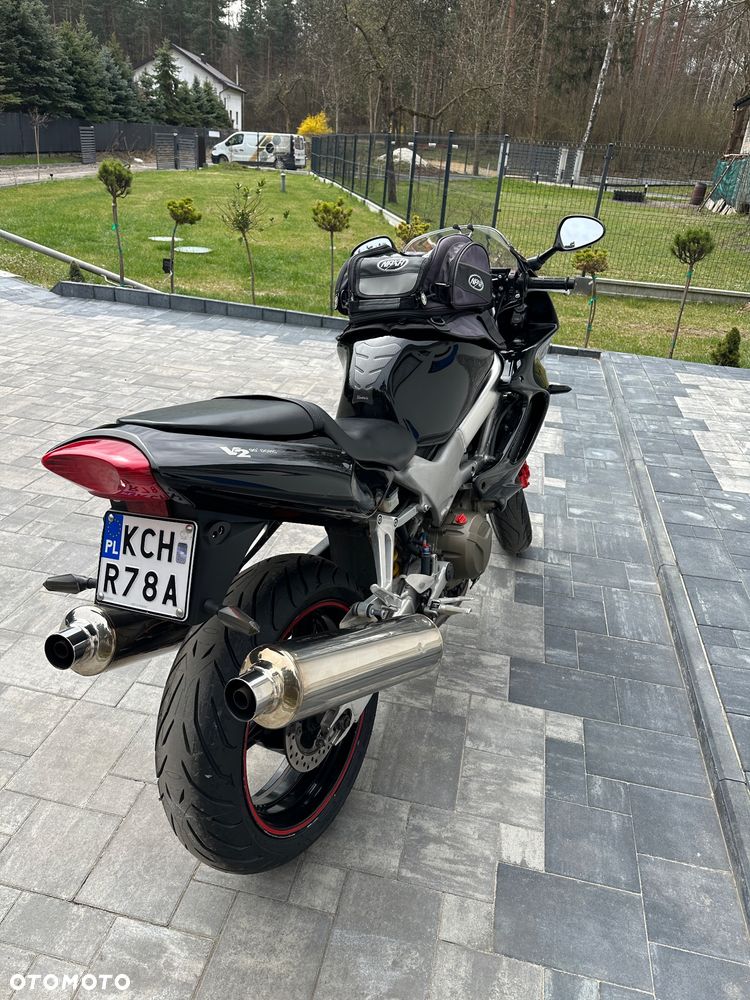 Honda VTR - 27