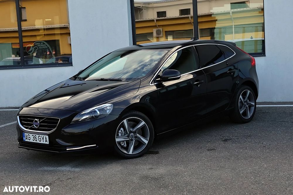 Volvo V40 D4 RDesign - 2