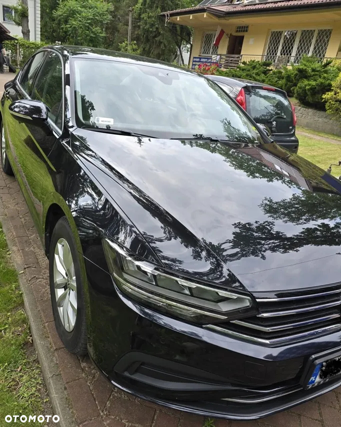 Volkswagen Passat - 14