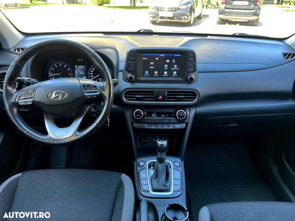 Hyundai KONA - 4