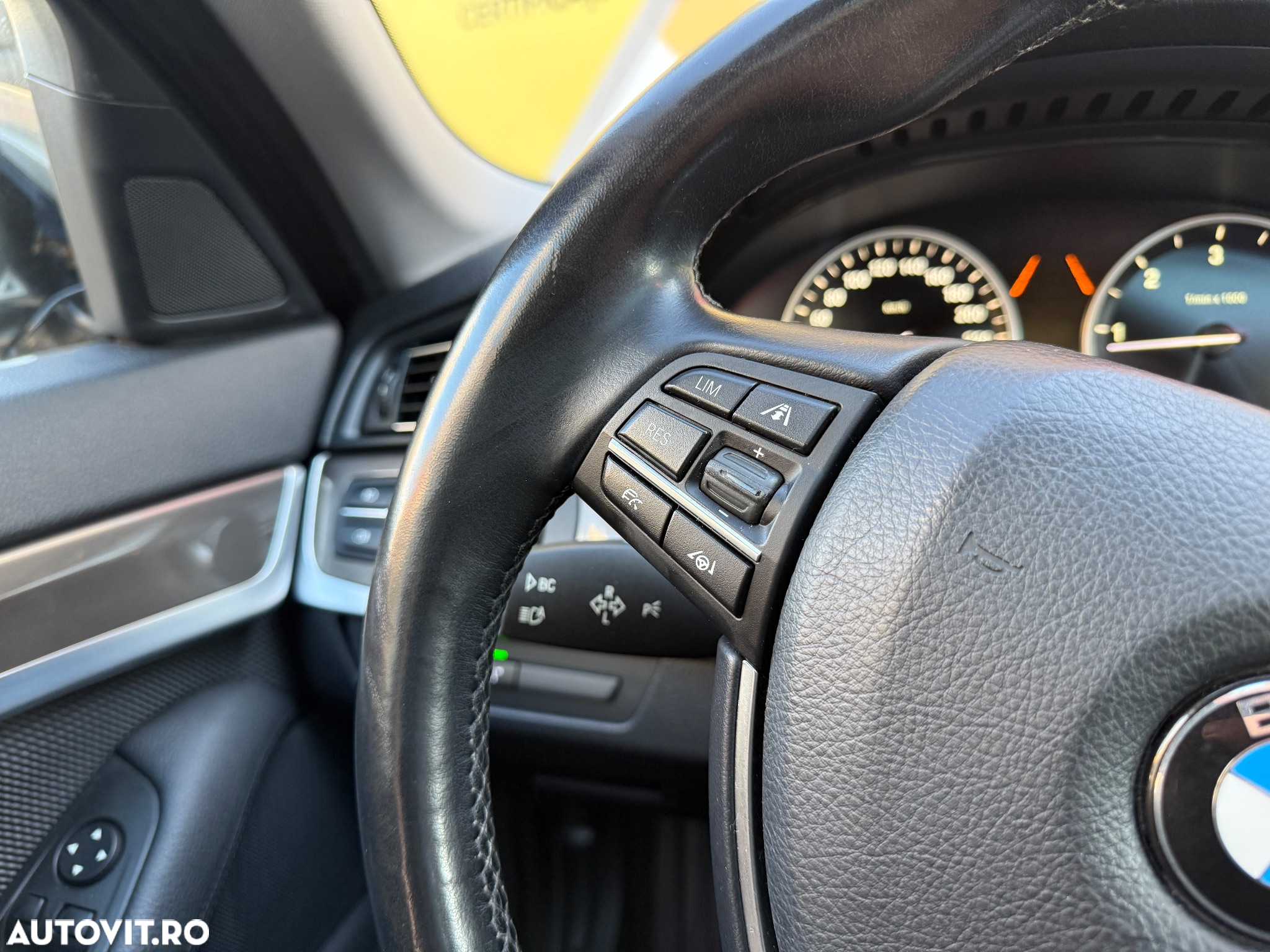 BMW Seria 5 520d Touring Aut. Modern Line - 14