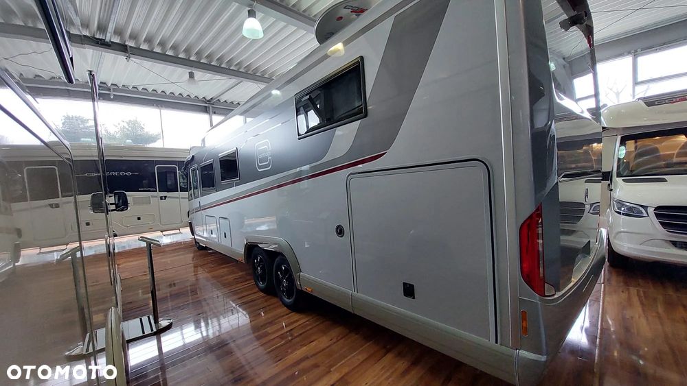 Carthago Chic E-Line I 64XL QB Silverline - 16