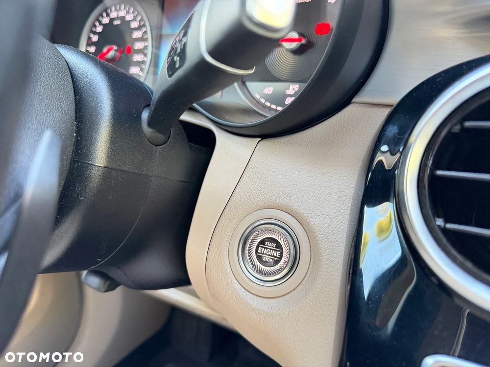 Mercedes-Benz GLC 220 d - 22