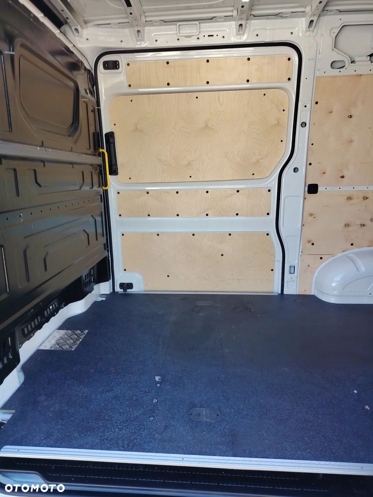 Volkswagen CRAFTER 2021 2,0 TDI 177KM AUTOMAT L2H2 DUBEL DRZWI EURO6 CENA BRUTTO VAT 23% KLIMA - 34