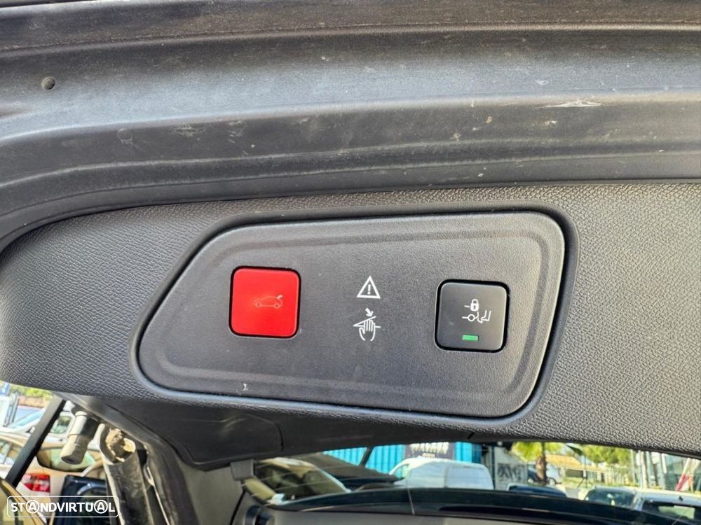 Peugeot 3008 1.2 PureTech Allure EAT6 - 20