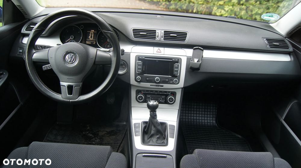 Volkswagen Passat ver-2-0-tdi-comfortline - 12