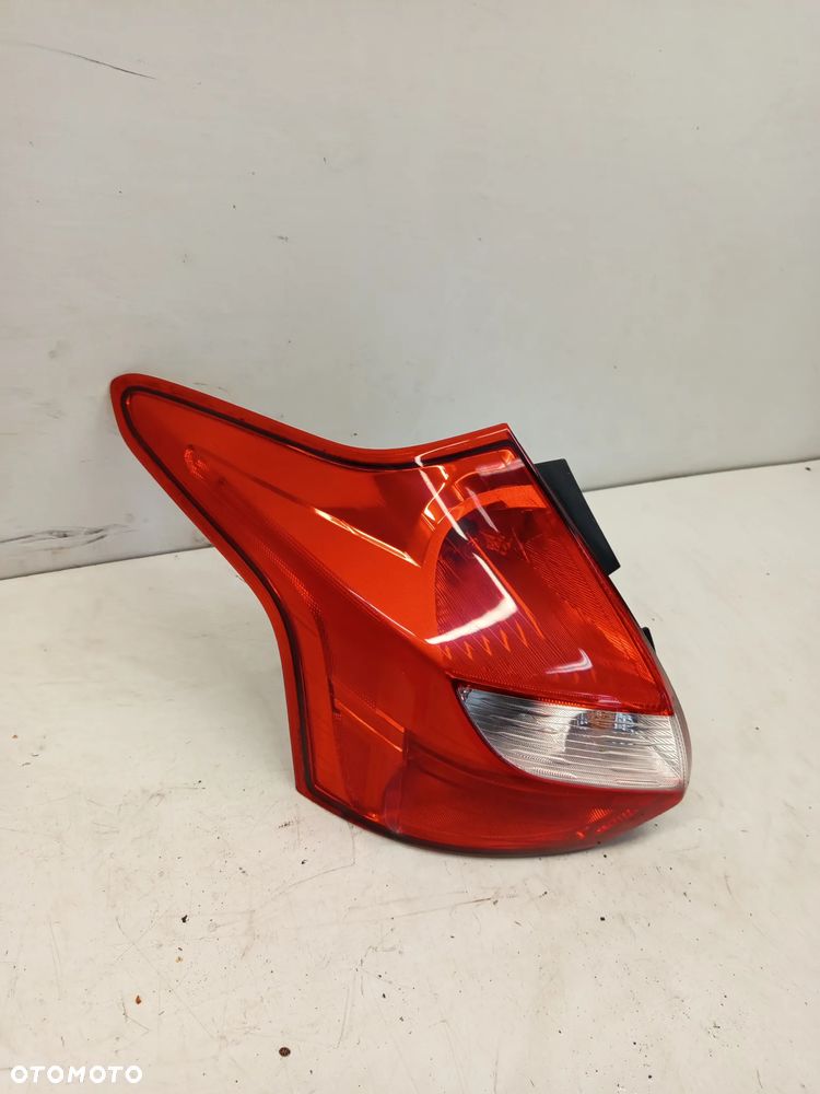 + LAMPA TYL TYLNA LEWA FOCUS 3 III MK.3 HB - 2