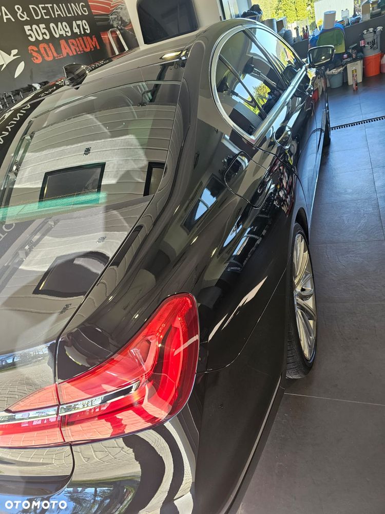 BMW Seria 7 730d xDrive - 5