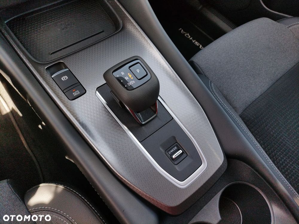 Nissan Qashqai 1.3 DIG-T MHEV N-Connecta Xtronic - 16