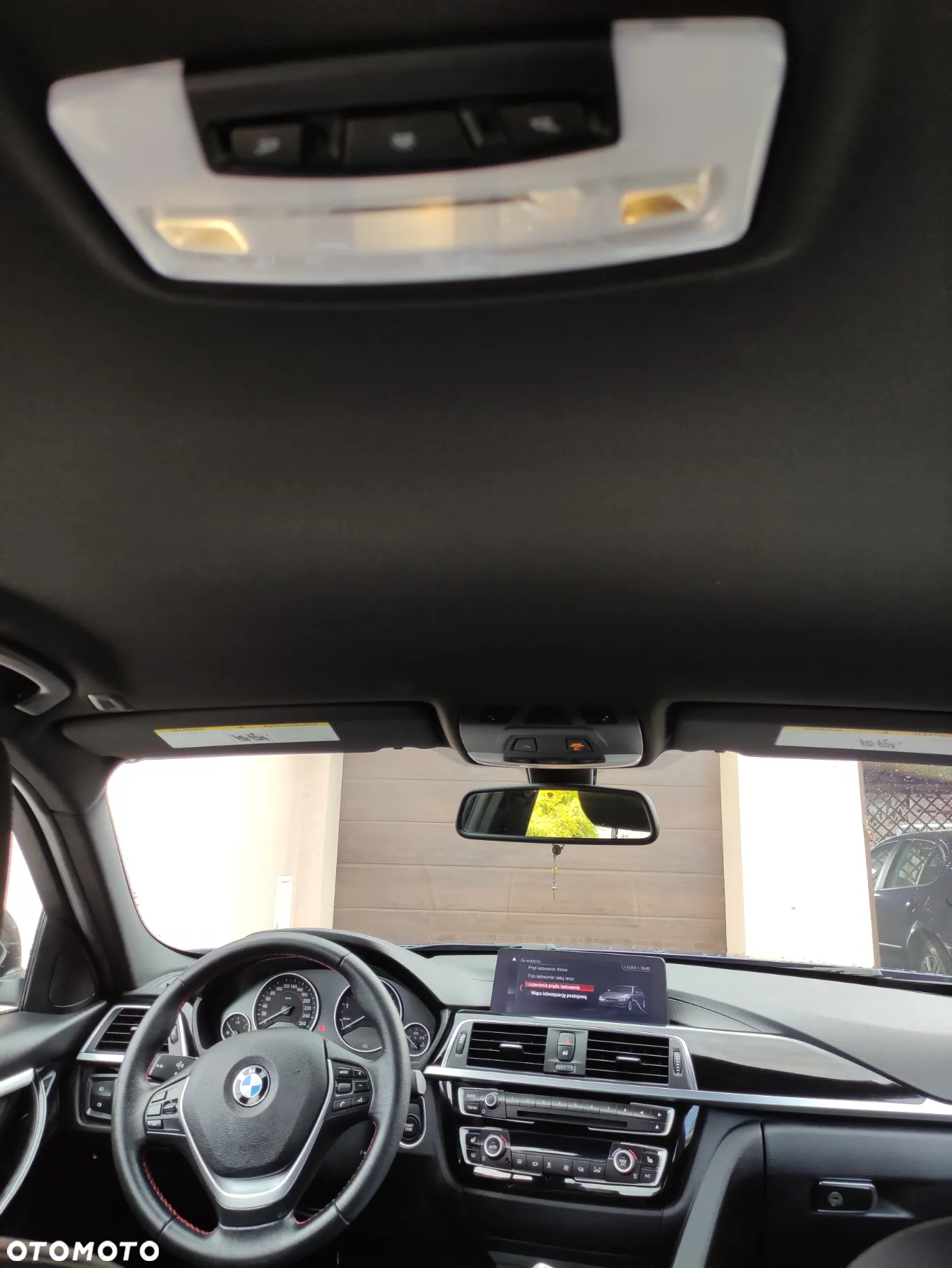 BMW Seria 3 330i Touring Sport Line - 15