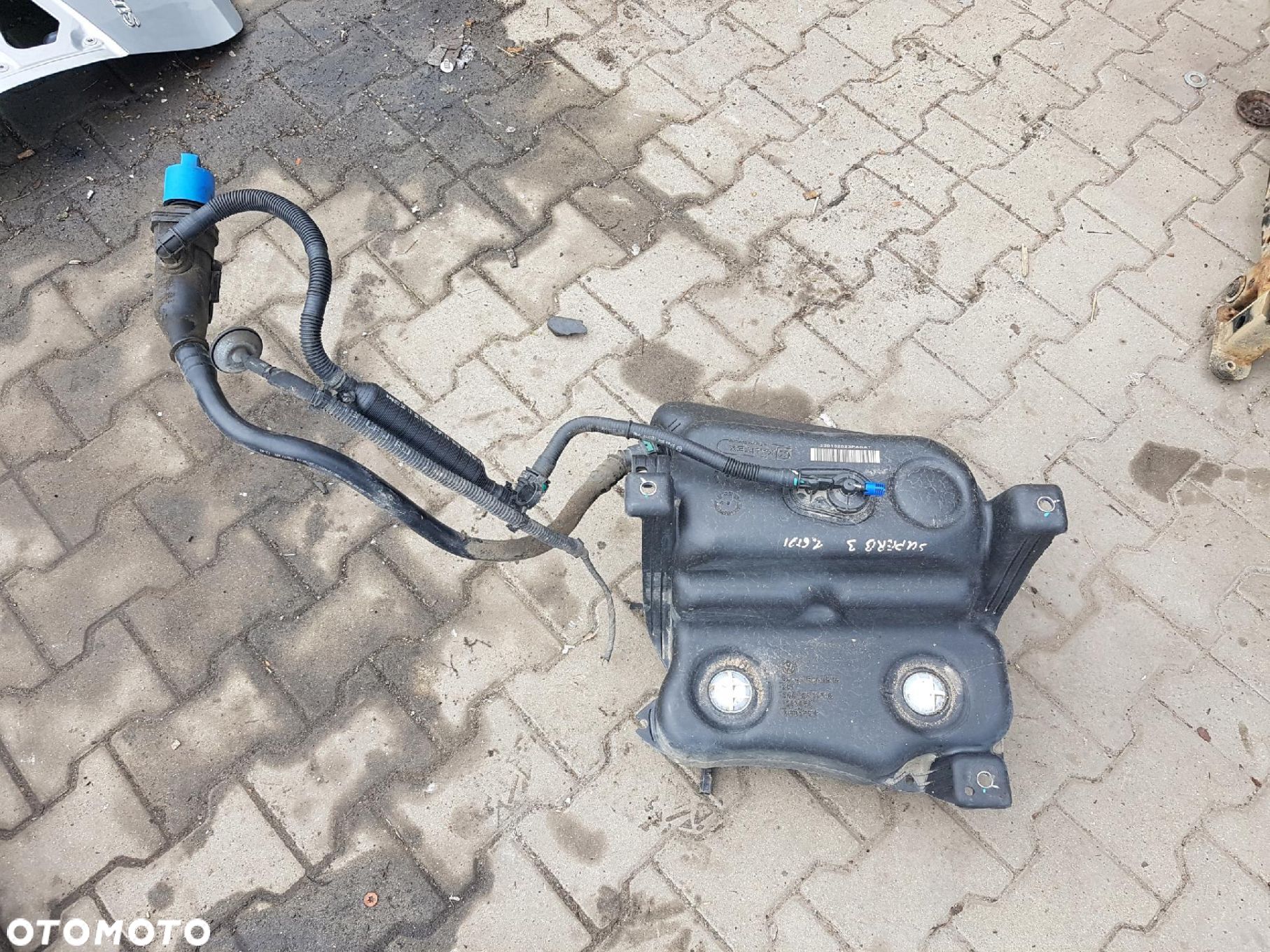 SKODA SUPERB 3 III 15-19r ZBIORNIK ADBLUE POMPKA 3Q0131877C - 1
