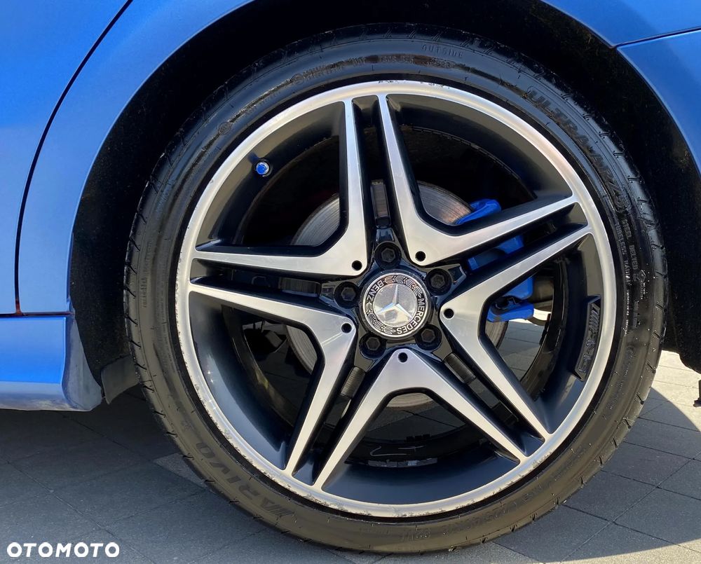 Mercedes-Benz CLA 200 7G-DCT AMG Line - 39