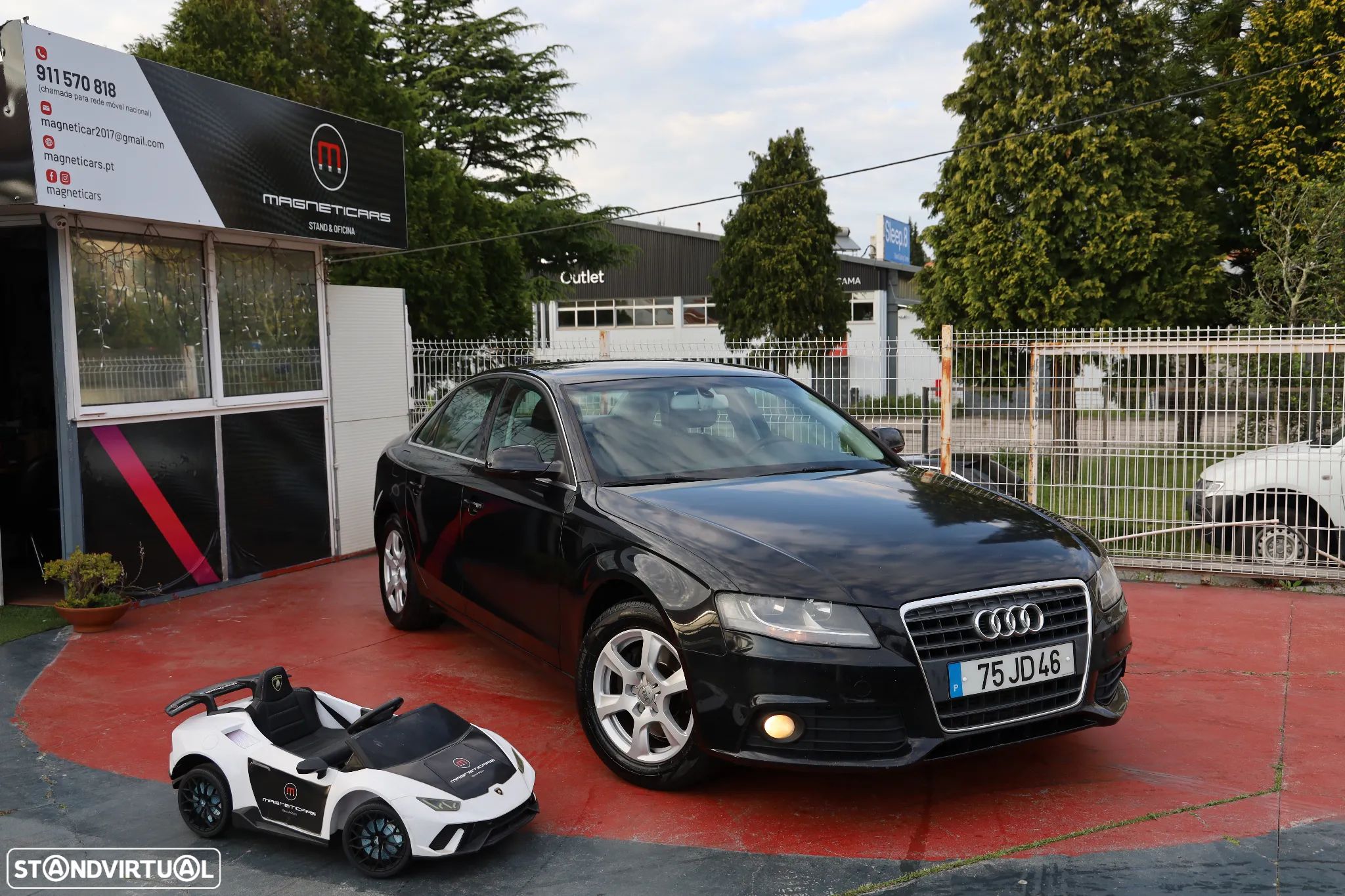 Audi A4 2.0 TDI exclusive - 1