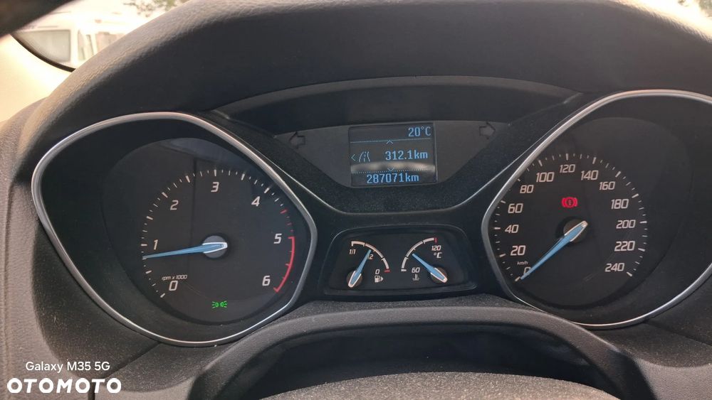 Ford Focus 1.6 TDCi Titanium - 10