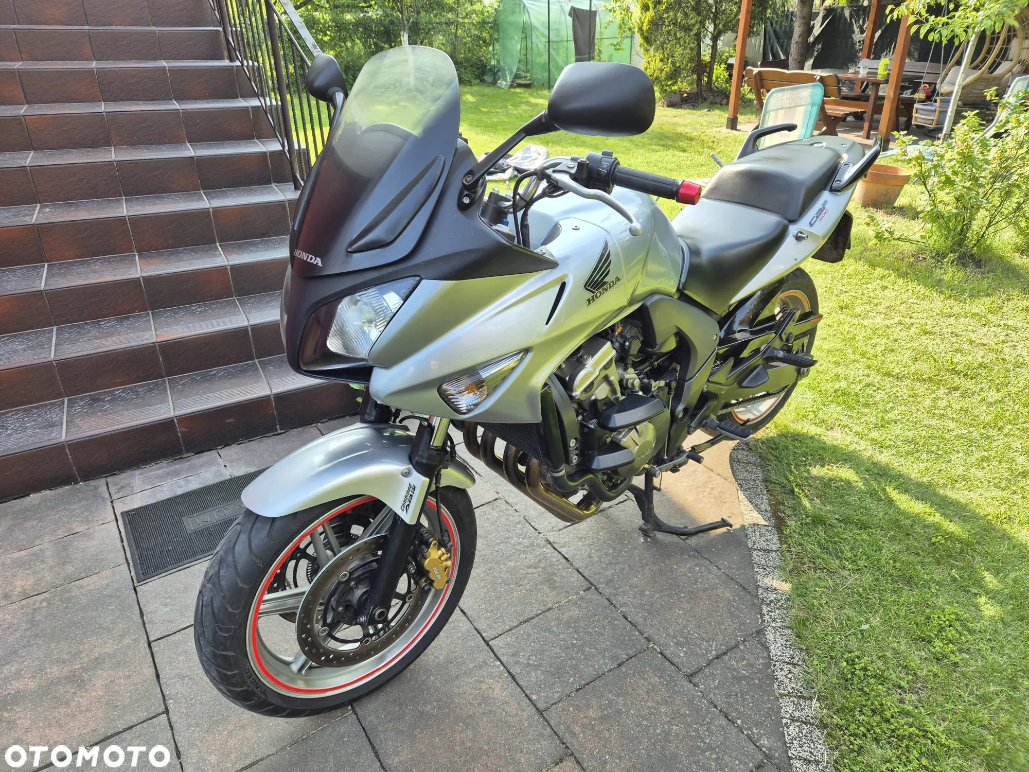 Honda CBF - 8