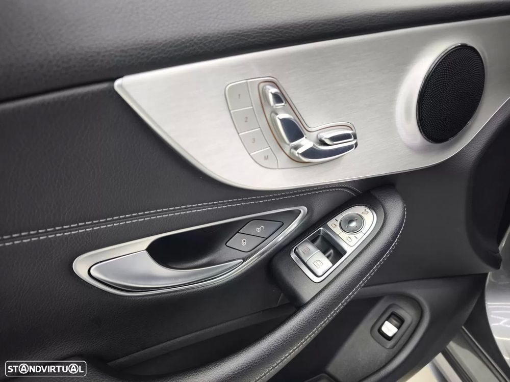 Mercedes-Benz C 220 d Coupe 9G-TRONIC AMG Line - 20