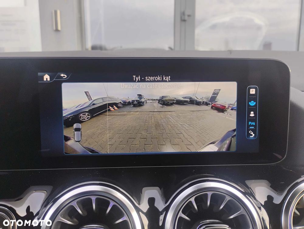 Mercedes-Benz GLA 200 mHEV AMG Line 7G-DCT - 25