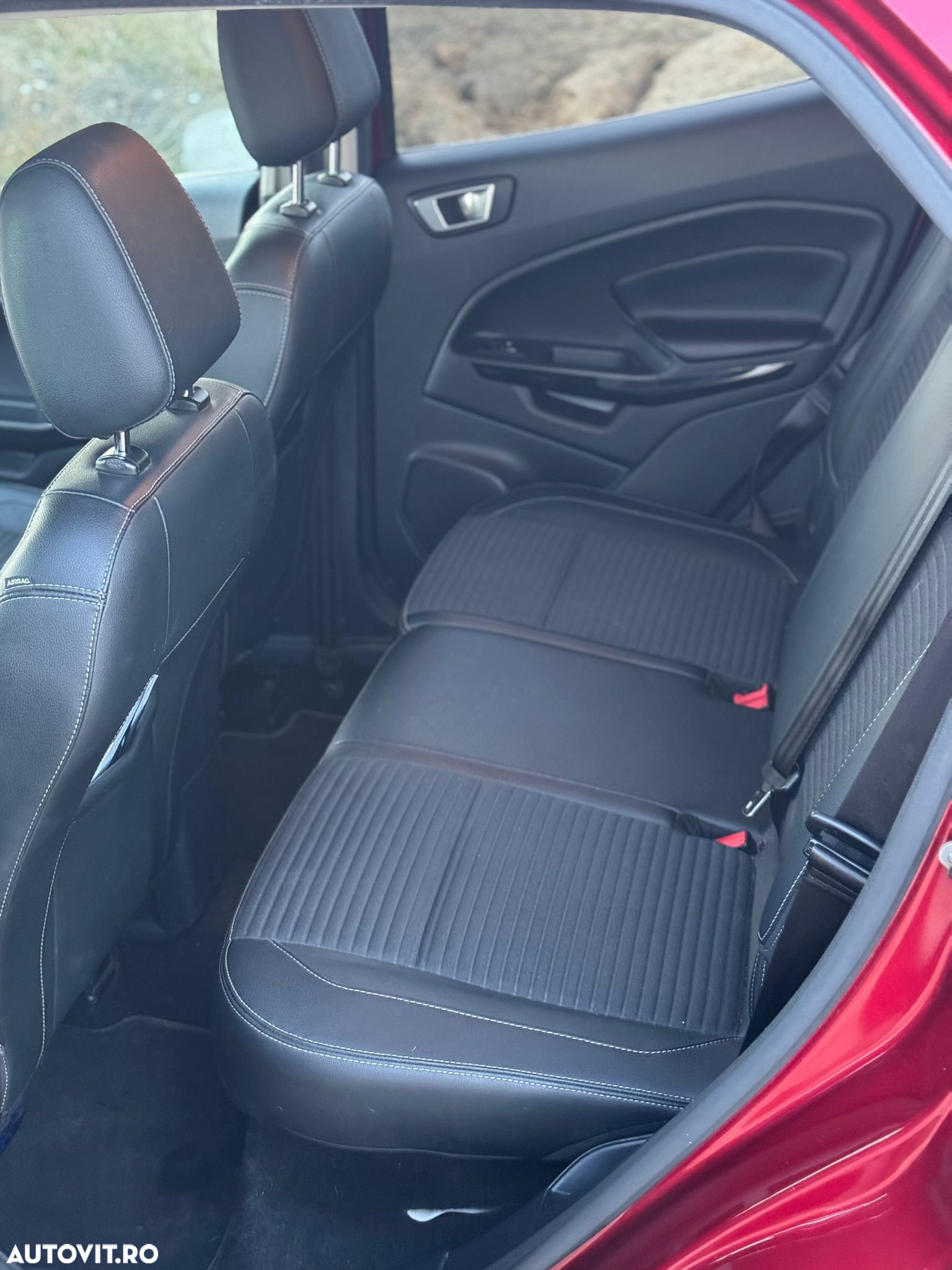 Ford EcoSport 1.0 EcoBoost Titanium - 9