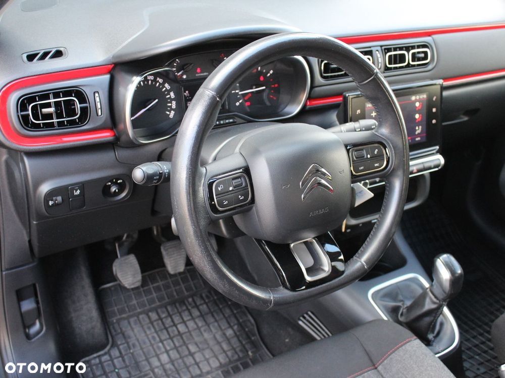 Citroën C3 1.2 PureTech GPF Shine - 2
