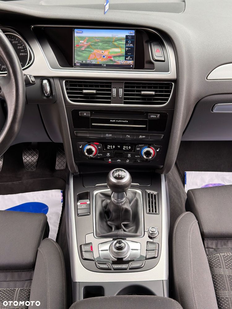 Audi A4 Avant 3.0 TDI DPF Attraction - 8