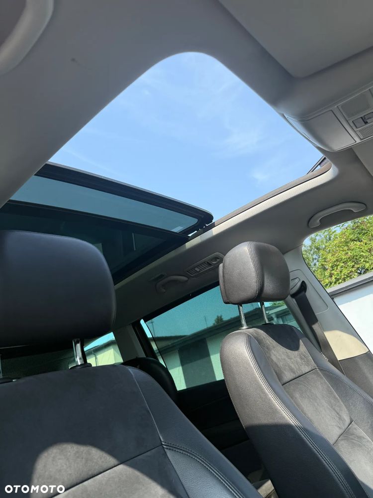 Volkswagen Sharan 2.0 TDI Highline DSG - 28