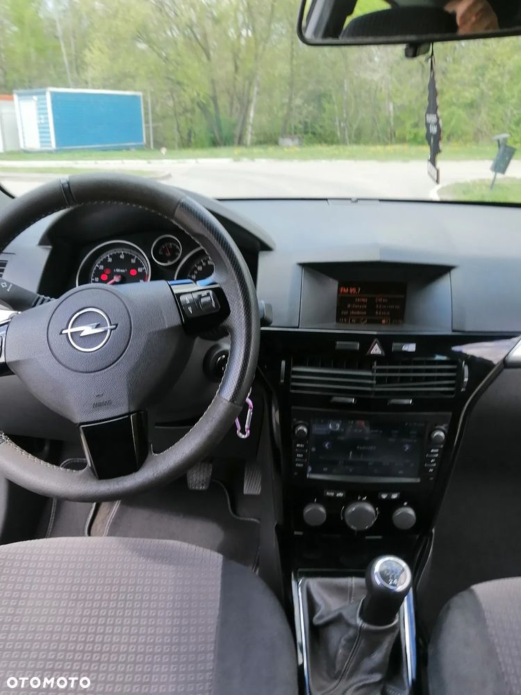 Opel Astra - 14