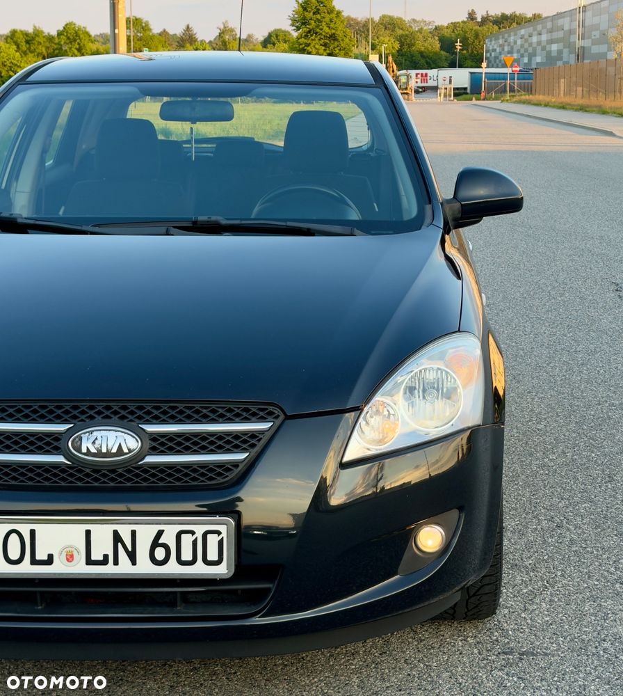 Kia Ceed 1.6 Comfort - 34