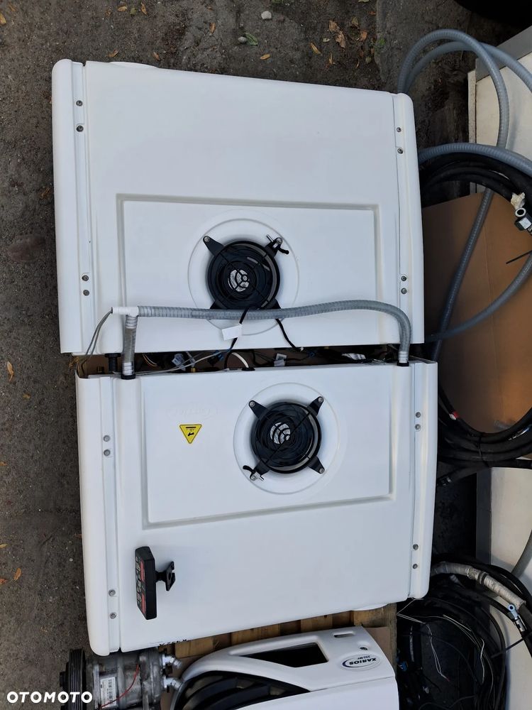Agregat chłodniczy Carrier Xarios 350 Mt 2021r. + prąd 230 V - 9