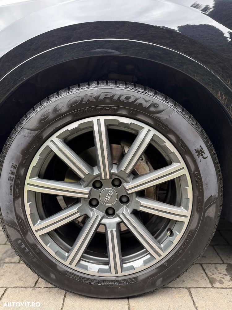 Audi Q7 - 9