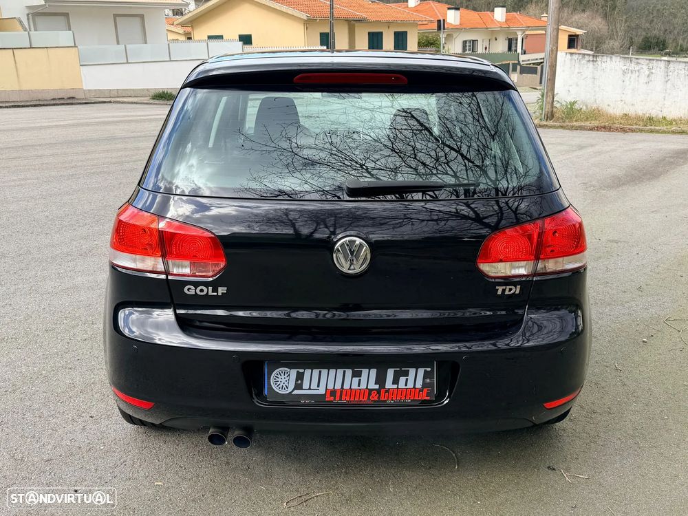 VW Golf 2.0 TDi Confortline - 21