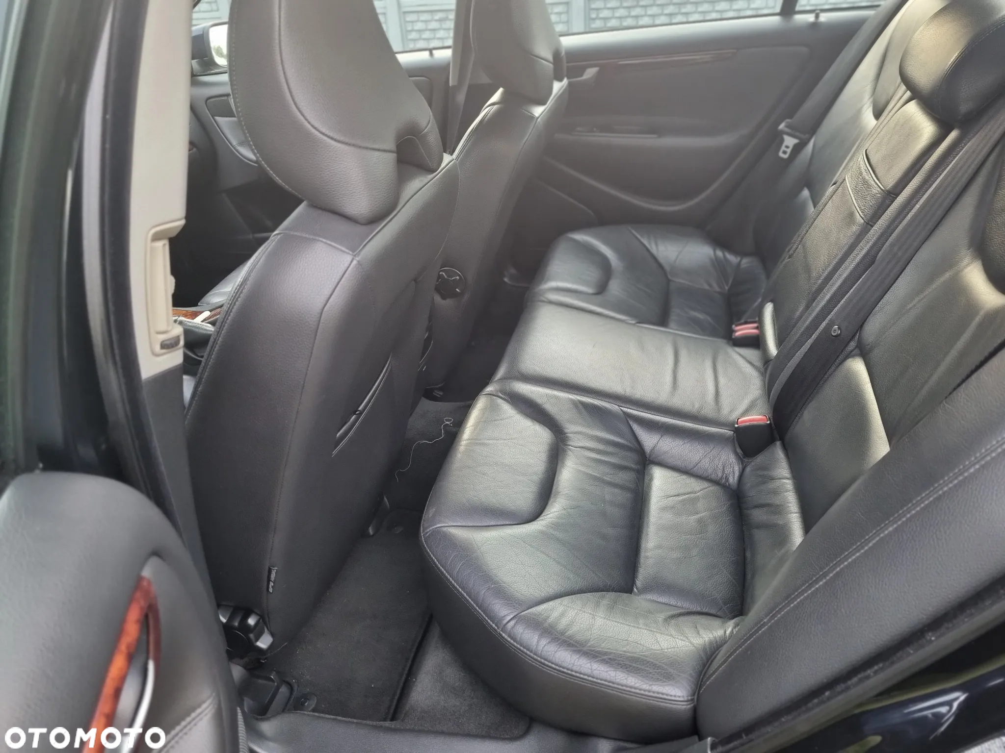Volvo S60 2.4D Momentum - 6