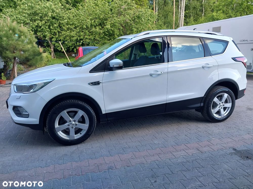Ford Kuga 1.5 EcoBoost 2x4 Trend - 9