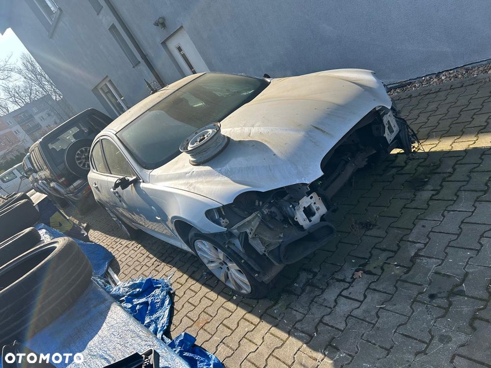 Jaguar XF 3.0 V6 S - 4