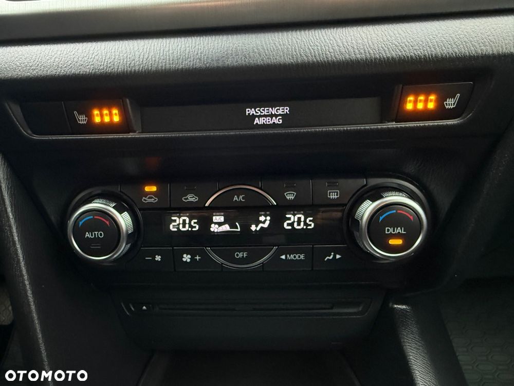 Mazda 3 SKYACTIV-G 120 Exclusive-Line - 27