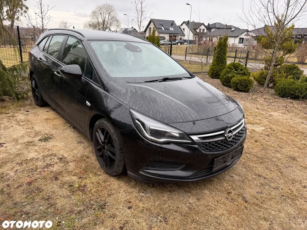 Opel Astra 1.6 D (CDTI) Business - 2