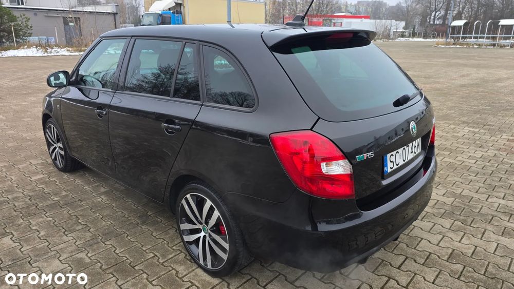Skoda Fabia 1.4 TSI DSG RS - 9