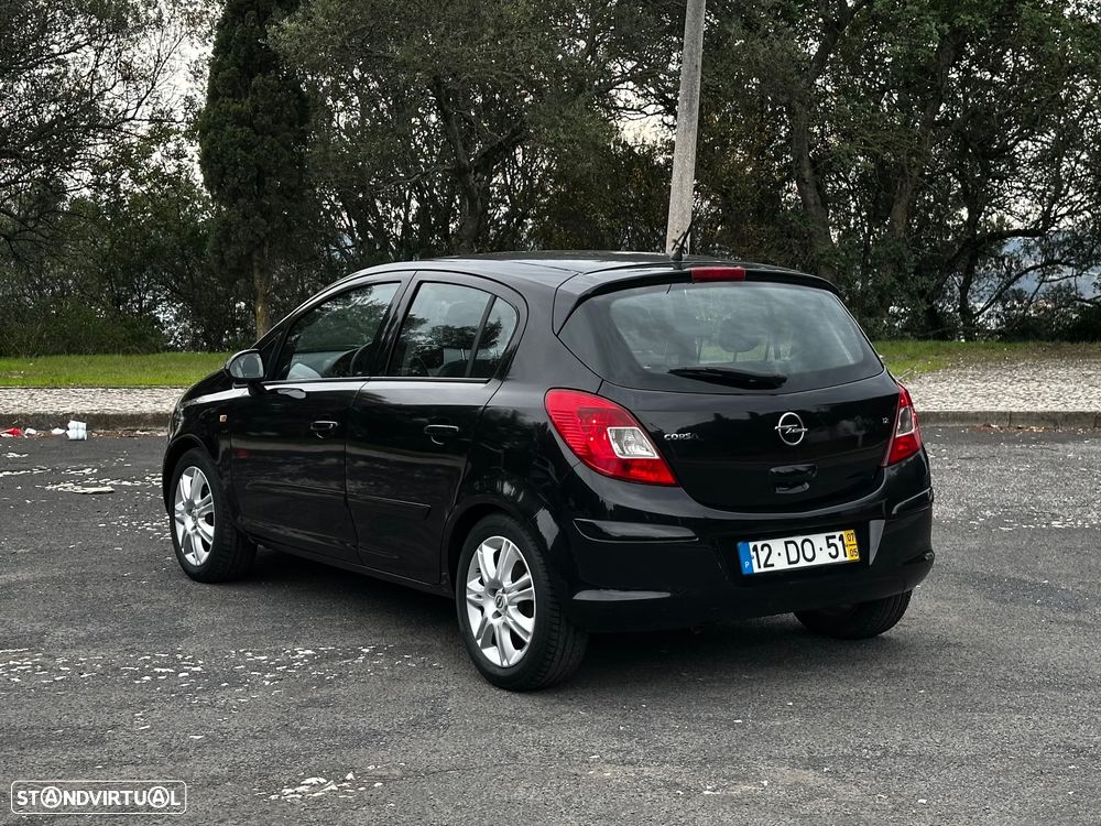Opel Corsa 1.2 Twinport Cosmo - 5