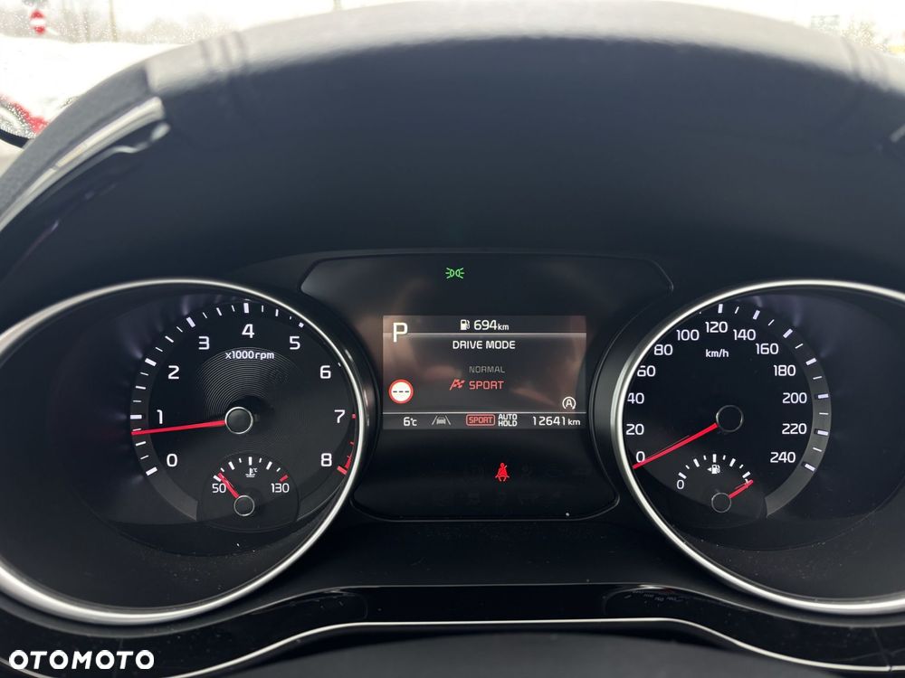 Kia Ceed 1.5 T-GDI Tribute DCT - 12