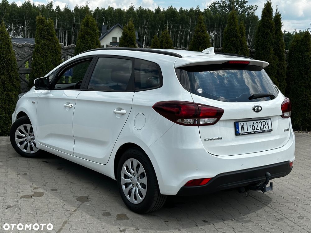 Kia Carens 1.7 CRDi 115 Dream-Team Edition - 17