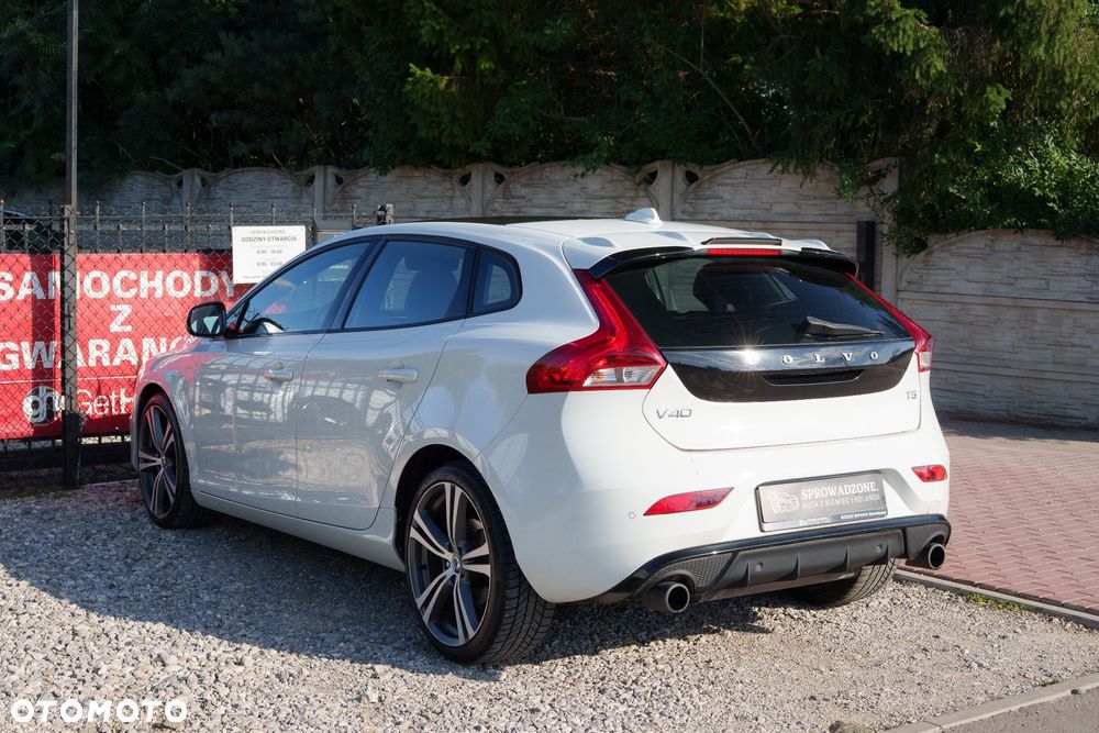 Volvo V40 T5 Geartronic RDesign - 38
