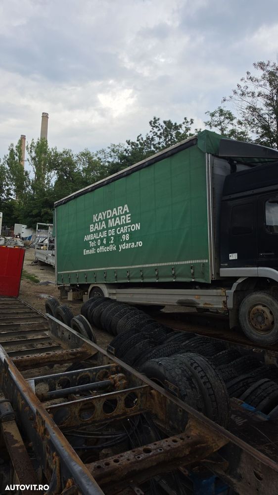 Caroserie camion - 1