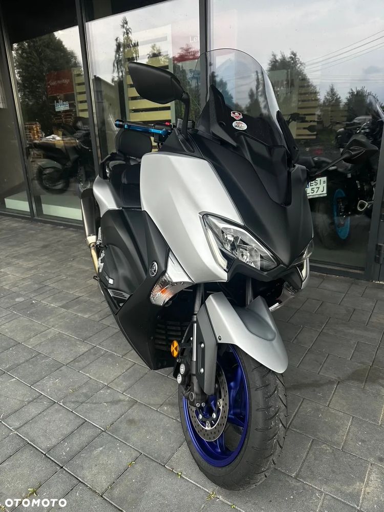 Yamaha Tmax - 5