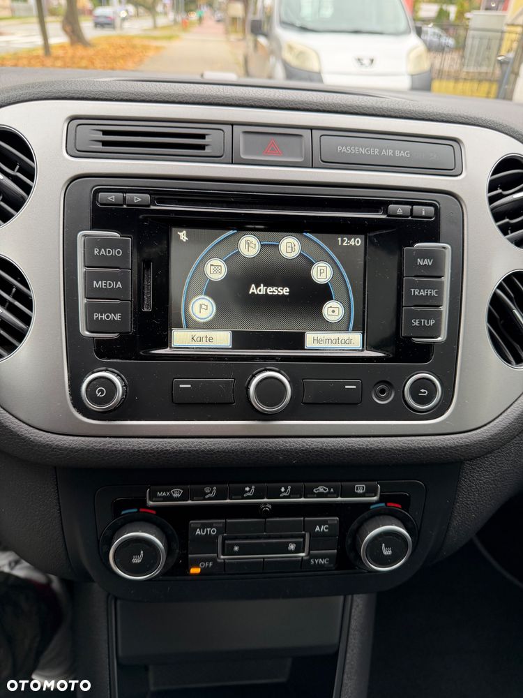 Volkswagen Tiguan 2.0 TDI DPF 4Motion BlueMotion Technology DSG Exclusive - 35