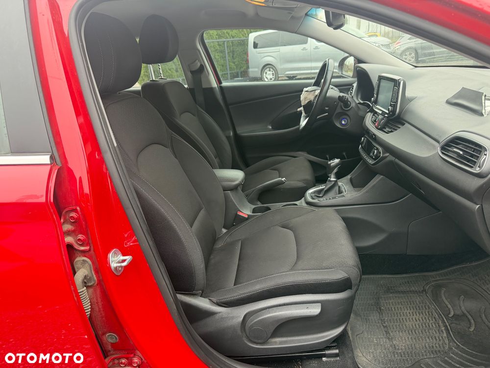 Hyundai i30 - 10