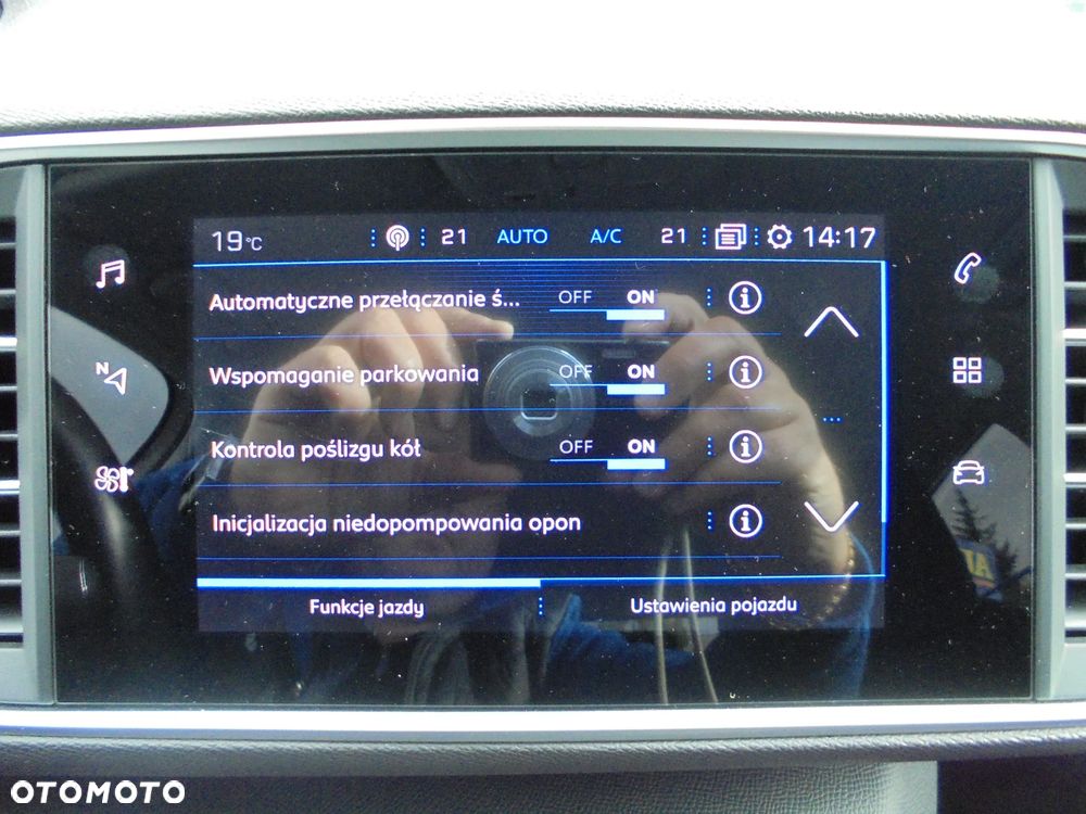 Peugeot 308 BlueHDi 130 Allure Pack - 32